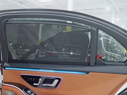 Used 2021 Mercedes-Benz S 580 S 580 image 35