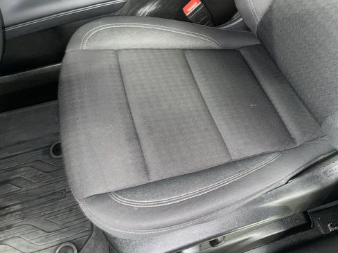 Used 2024 GMC Yukon XL SLE w/ Gmc Pro Safety Plus Package image 22