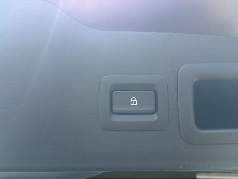 New 2026 MAZDA MAZDA3 s FWD image 20
