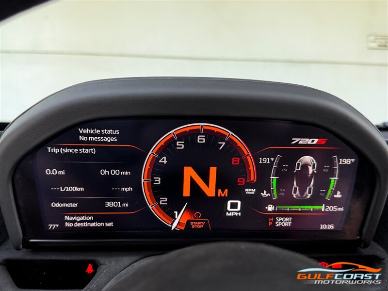 Used 2021 McLaren 720S Performance RWD image 16