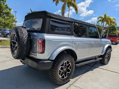 Used 2021 Ford Bronco Outer Banks AWD/4WD image 4