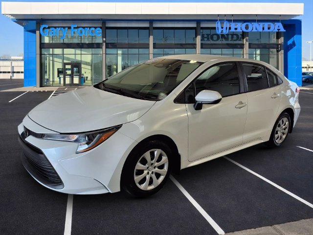 Used 2026 Toyota Corolla LE FWD image 4