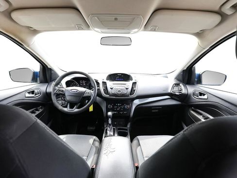 Used 2017 Ford Escape SE FWD image 25