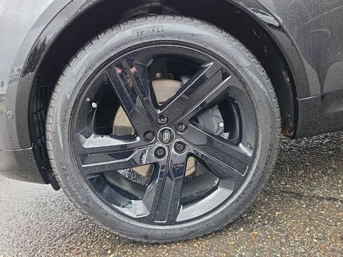 New 2026 Land Rover Discovery Limited Edition AWD/4WD image 28