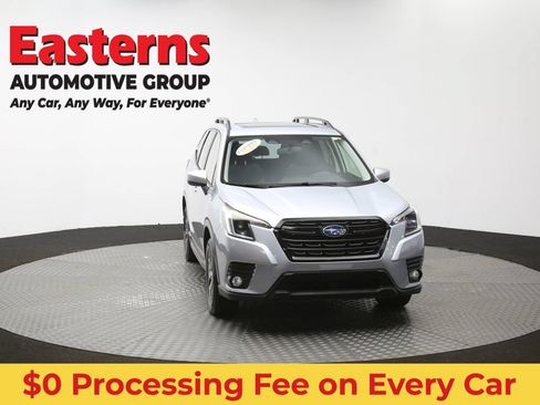 Used 2023 Subaru Forester Premium AWD/4WD image 55