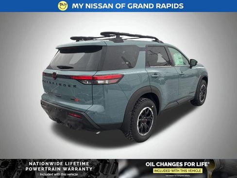 New 2026 Nissan Pathfinder Rock Creek image 5