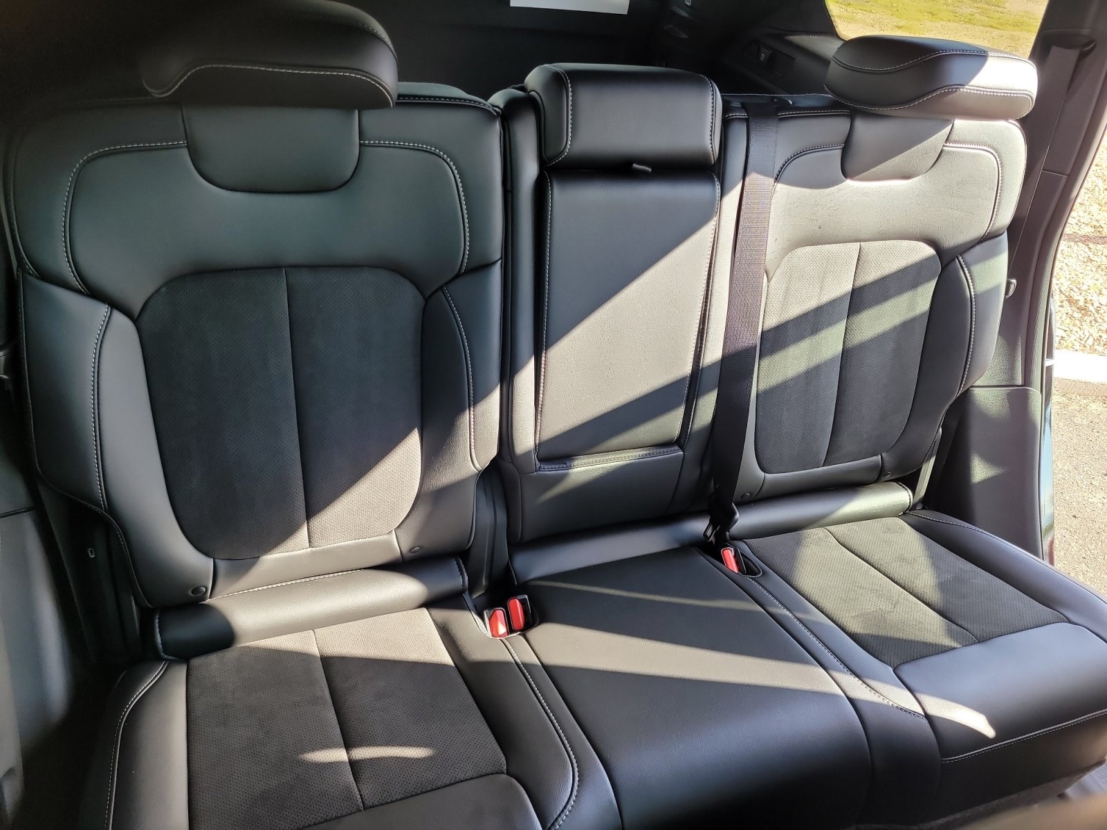 New 2026 Jeep Grand Cherokee Altitude AWD/4WD image 18
