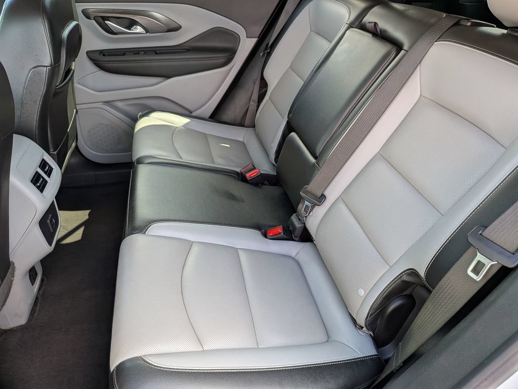 Used 2023 GMC Terrain SLT FWD image 35