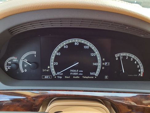 Used 2011 Mercedes-Benz S 550 4MATIC image 13