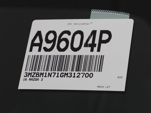 Used 2016 MAZDA MAZDA3 i Grand Touring image 25