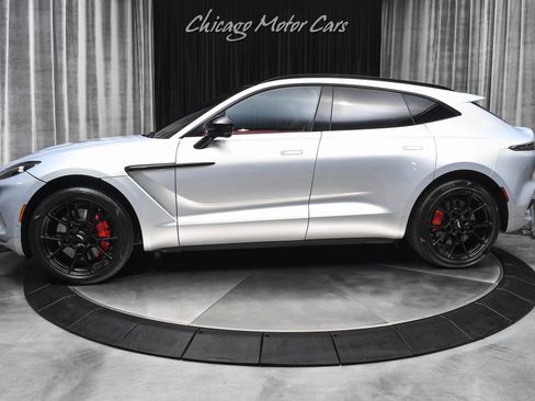 Used 2022 Aston Martin DBX AWD/4WD image 1