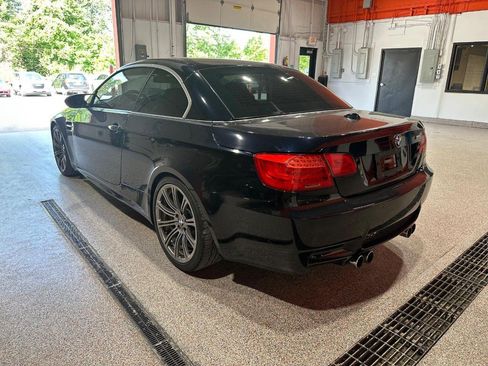 Used 2013 BMW M3 Convertible RWD image 3