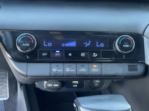 Certified 2025 Hyundai Elantra Sport w/ Cargo Package image 14