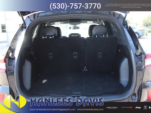 Used 2025 Ford Escape ST-Line AWD/4WD image 10