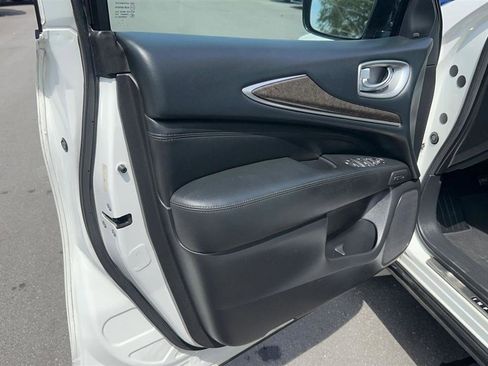 Used 2013 INFINITI JX35 AWD w/ Premium Pkg image 23