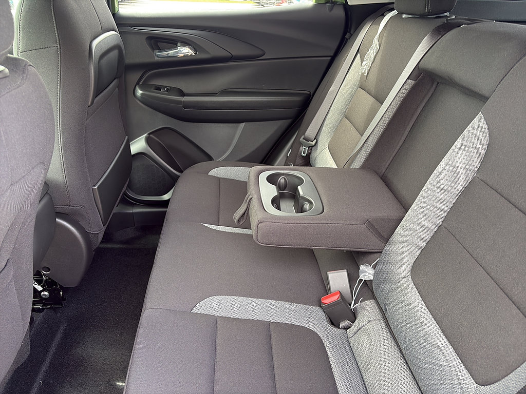 New 2026 Chevrolet TrailBlazer LT w/ Convenience Package FWD image 12