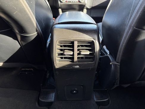 Used 2024 Ford Escape ST-Line w/ Equipment Group 301A image 22