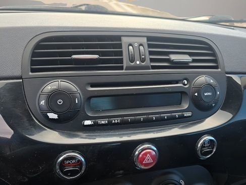 Used 2015 FIAT 500 Pop image 20