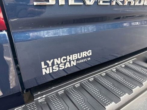 Used 2023 Chevrolet Silverado 1500 LT image 11