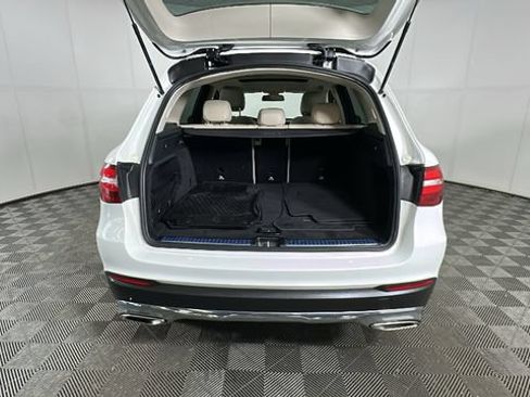 Used 2019 Mercedes-Benz GLC 300 4MATIC image 27