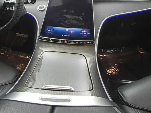 Used 2023 Mercedes-Benz C 300 Sedan image 13