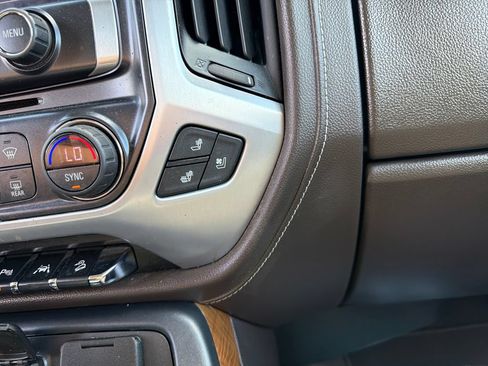 Used 2018 GMC Sierra 1500 SLT AWD/4WD image 34