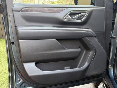 Used 2021 Chevrolet Tahoe LS w/ Driver Alert Package image 21