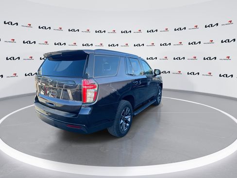Used 2023 Chevrolet Tahoe Z71 w/ Luxury Package AWD/4WD image 8