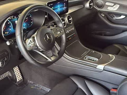 Used 2022 Mercedes-Benz GLC 300 image 27