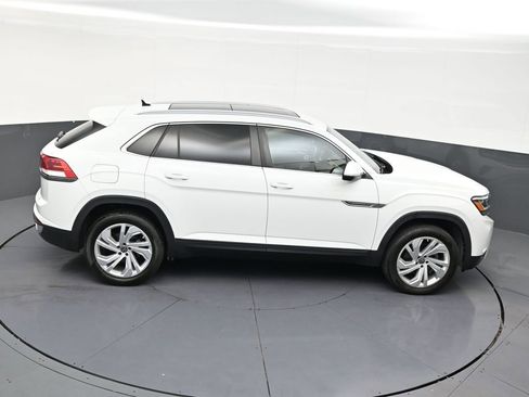 Used 2021 Volkswagen Atlas Cross Sport SEL FWD image 18