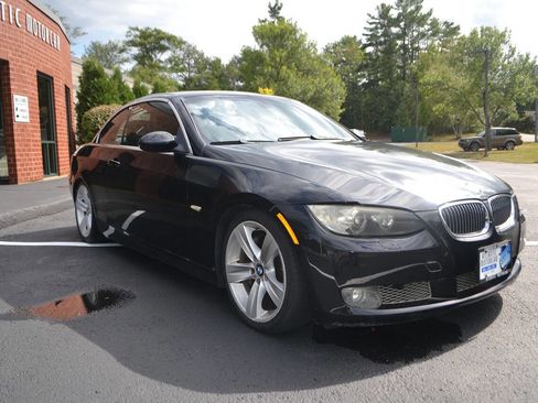 Used 2008 BMW 335i Convertible image 12