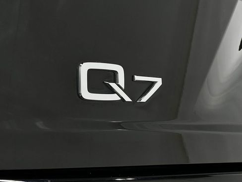 Used 2018 Audi Q7 3.0T Prestige image 46