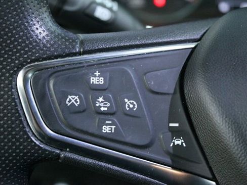 Used 2021 Chevrolet Malibu LT image 14