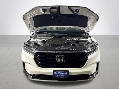 Used 2024 Honda Pilot Elite image 23