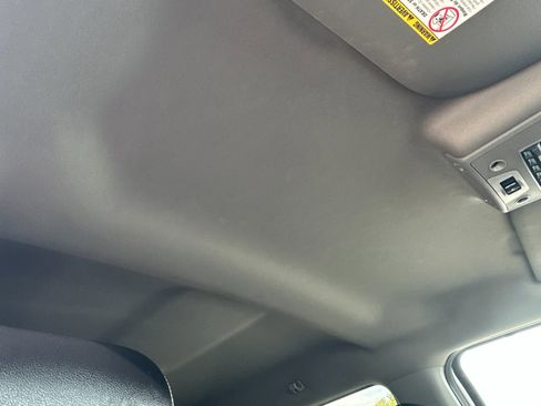 Certified 2021 Ford F350 Lariat w/ Lariat Value Package image 17