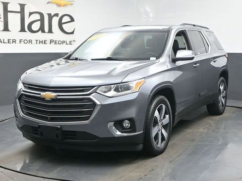 Used 2021 Chevrolet Traverse LT w/ LT Premium Package image 35