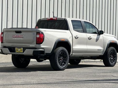 New 2026 GMC Canyon Elevation AWD/4WD image 4