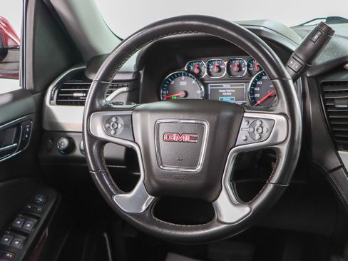 Used 2020 GMC Yukon SLE image 13