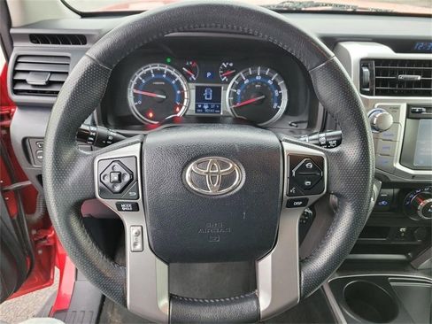 Used 2019 Toyota 4Runner SR5 image 21