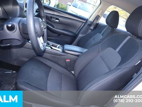 Used 2024 Nissan Sentra SV image 15