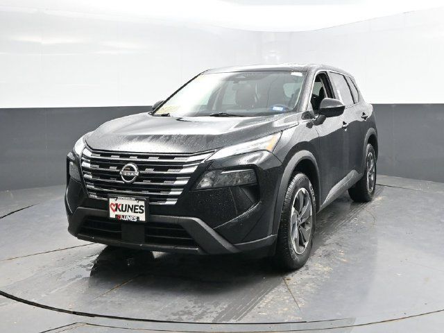 Used 2025 Nissan Rogue SV AWD/4WD image 6