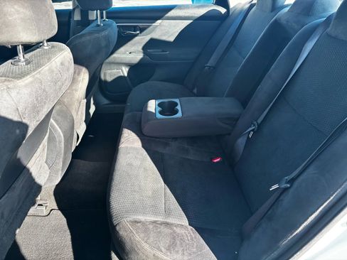 Used 2014 Nissan Altima 2.5 SV image 18