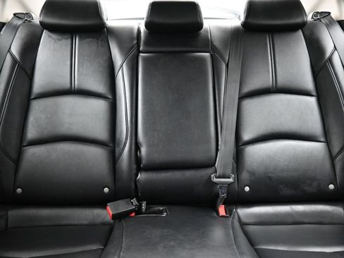 Used 2017 MAZDA MAZDA3 Touring image 28