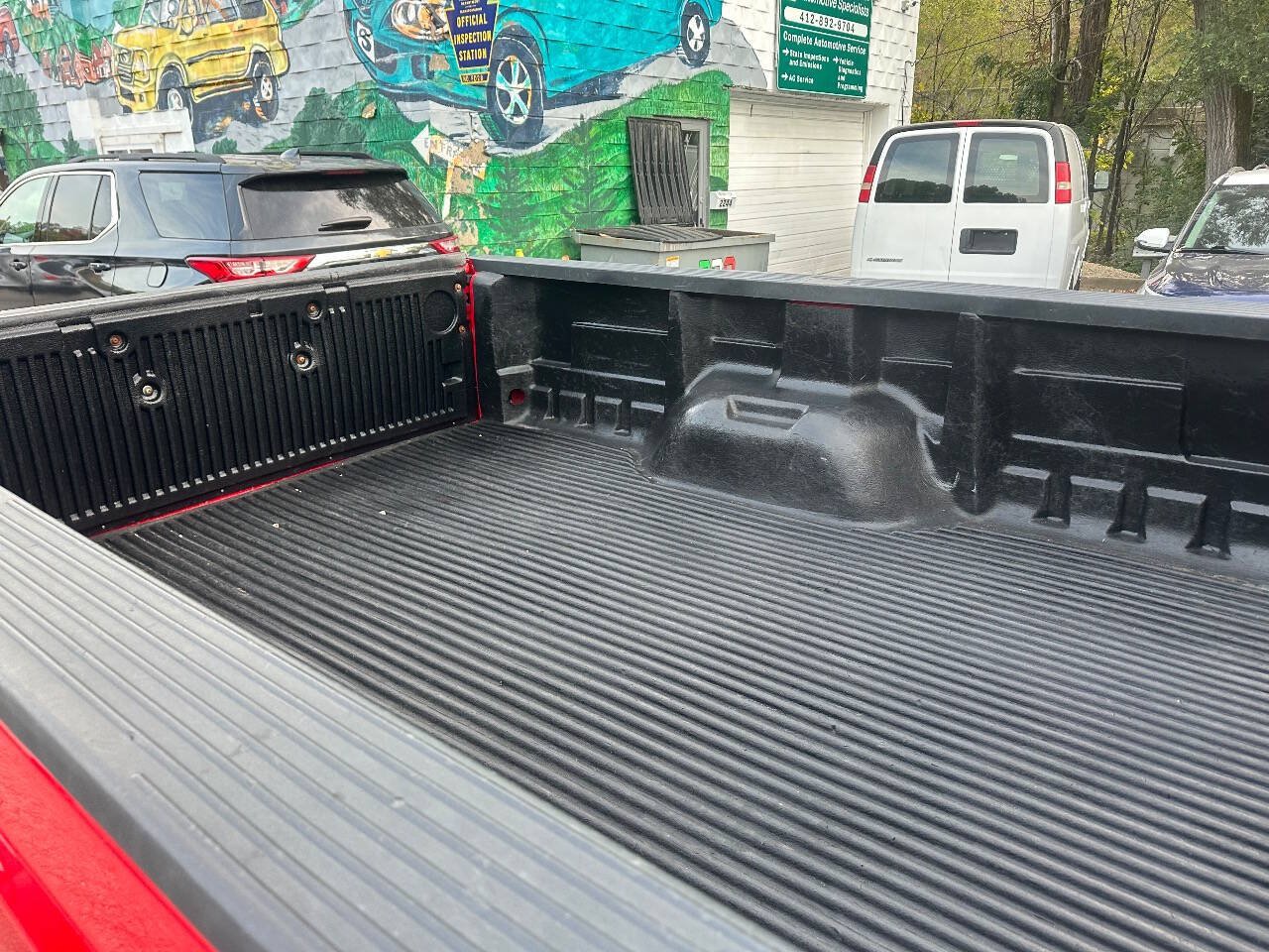 Used 2014 Ford F250 XL w/ Power Equipment Group AWD/4WD image 6