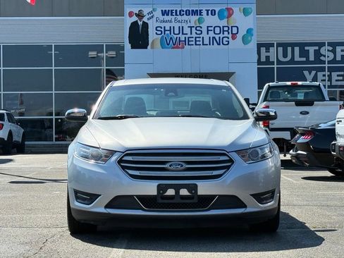 Used 2018 Ford Taurus Limited FWD image 25