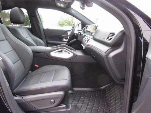 New 2026 Mercedes-Benz GLE 450 4MATIC Coupe image 18