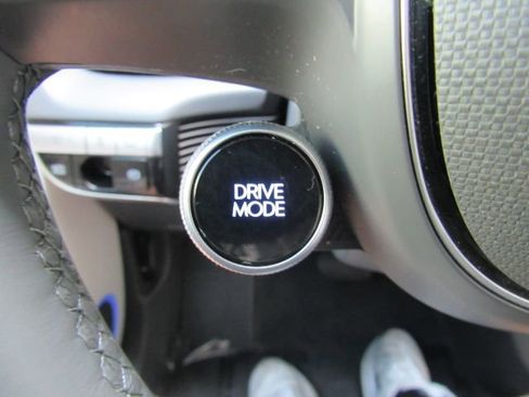 Used 2023 Hyundai Ioniq 5 Limited image 43