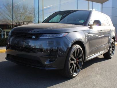 New 2025 Land Rover Range Rover Sport Dynamic SE