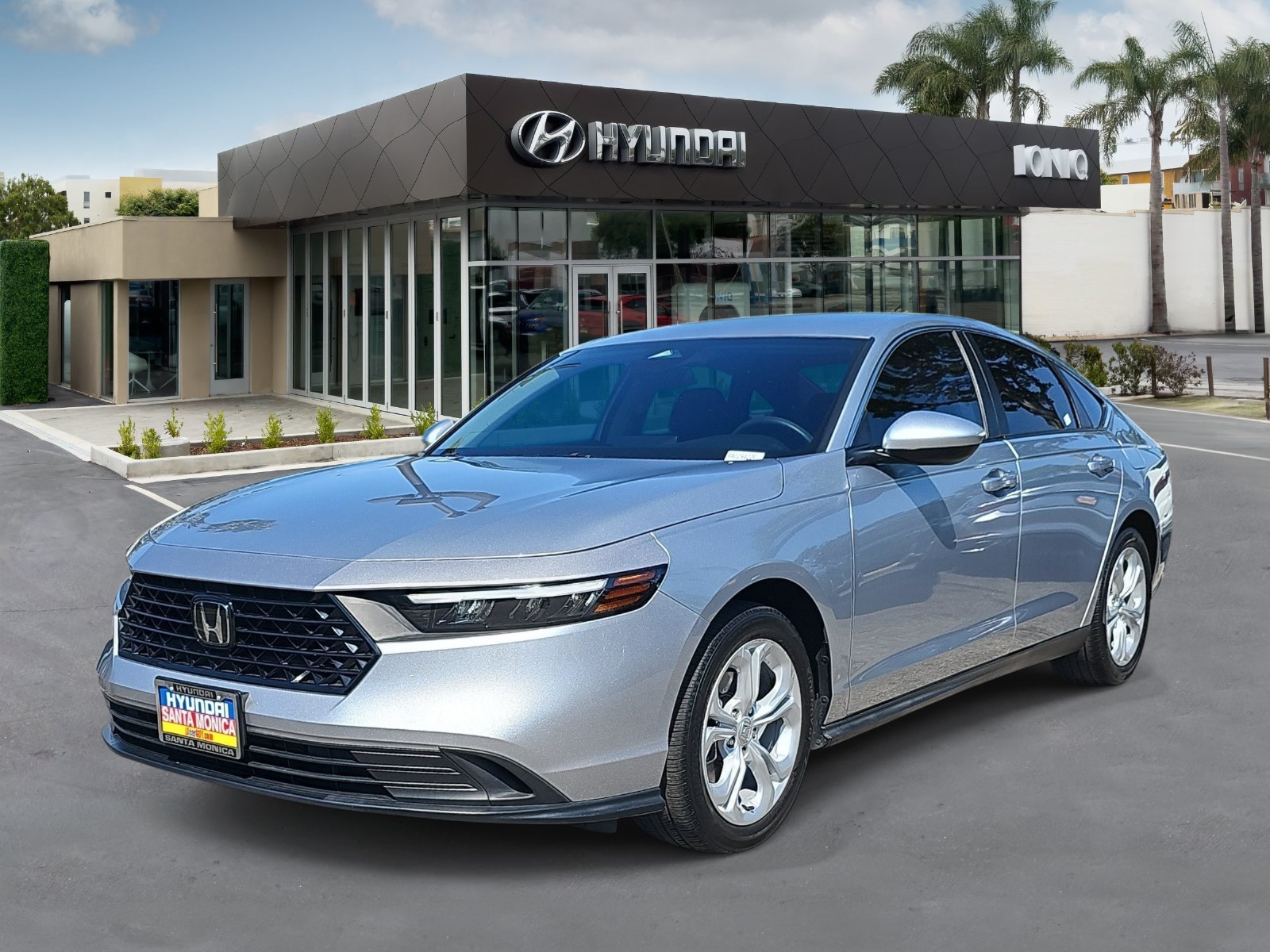 Used 2024 Honda Accord LX image 7
