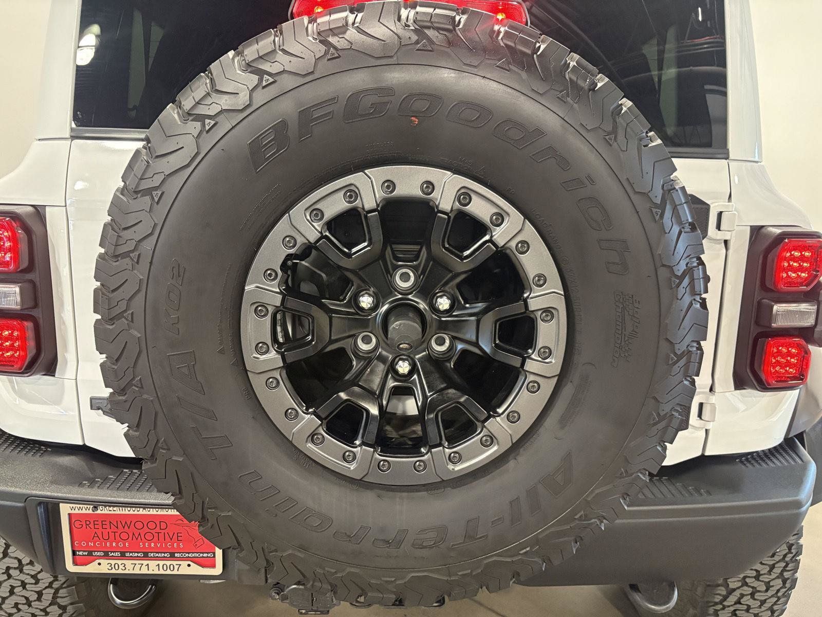 Used 2025 Ford Bronco Raptor w/ Interior Carbon Fiber Pack AWD/4WD image 65